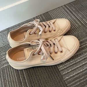 Converse beige